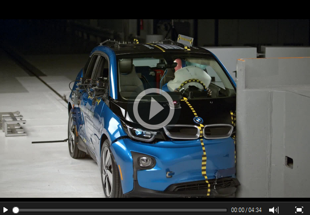2017-02-02 07 25 37-Crash test IIHS - Promosse le ibride plug-in, rimandate le elettriche - VIDEO - 