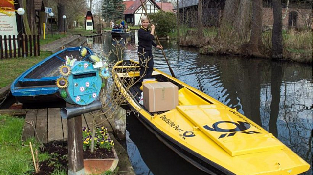 2017-04-04 05 04 10-Im Spreewald kommt die Post wieder per Kahn - Berlin - Aktuelle Nachrichten - Be