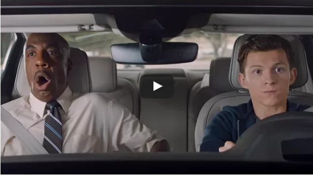 2017-06-30 06 58 47-Nuova Audi A8, camuffata (ma non troppo) sul red carpet di Spiderman - OmniAuto