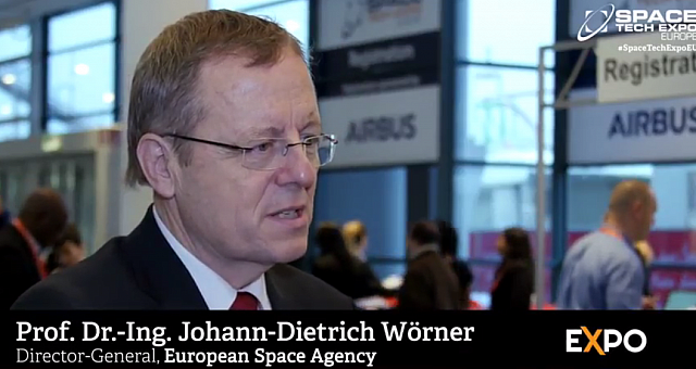 2017-10-26 12 46 06-Director General of European Space Agency talks to EXPO TV - YouTube