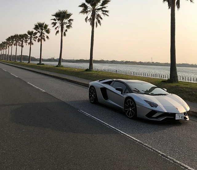 LAMBO04