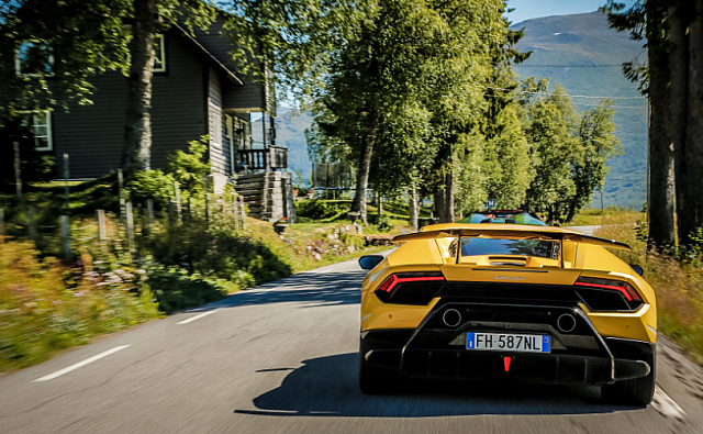 LAMBO09