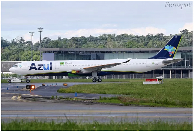 azul