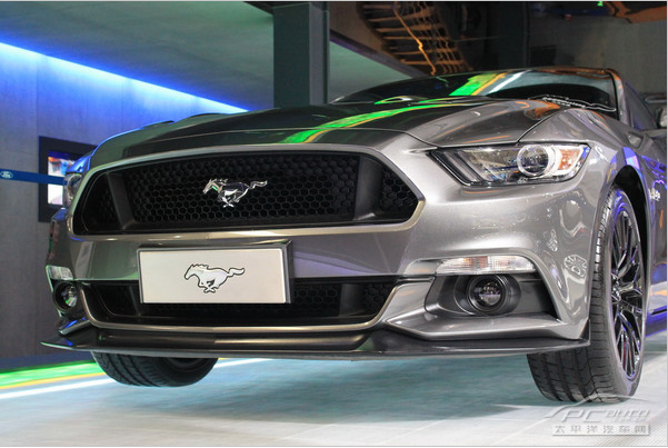 mustang3