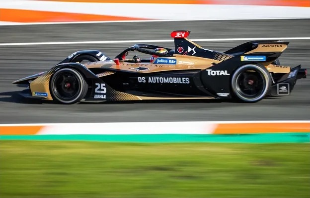 screenshot-www.larazon.es-2020.12.02-12 53 33