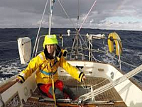 2017-07-14 10 48 03-DHL ayuda a la pionera navegante Susie Goodall a conquistar nuevas fronteras