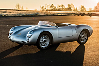 2018 12 05 07 17 56 This Super Rare 1956 Porsche 550 RS Spyder Can Now Be Yours Maxim
